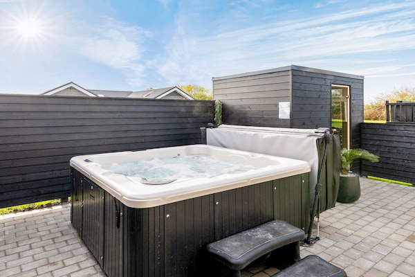 Foto van Luxe vakantieverblijf in Mommark - Vakantiehuis in Sydals - Spa