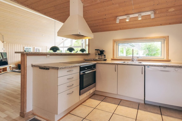 Foto van 10 persoons vakantie huis in Væggerløse-By Traum - Indoor