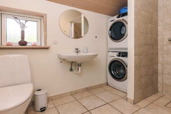 Foto van 10 persoons vakantie huis in Væggerløse-By Traum - Indoor