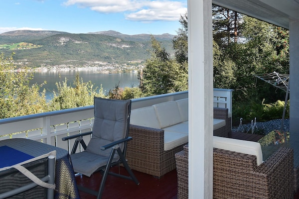 Foto van 6 persoons vakantie huis in SANDANE-By Traum - Vakantiehuis in Sandane - Outdoor