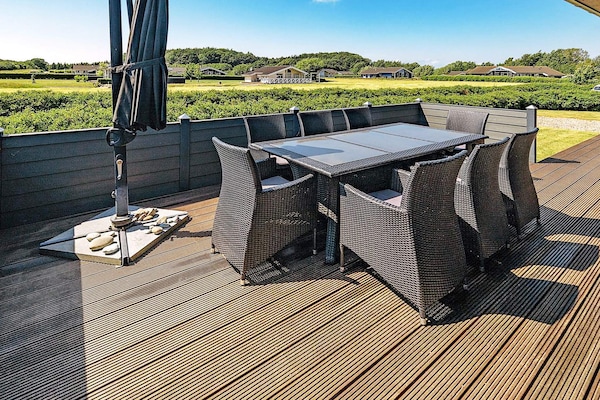 Foto van Vakantiehuis aan de kust met spa en sauna - Vakantiehuis in Rudkøbing - Outdoor