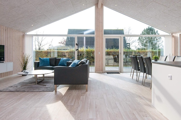 Foto van Luxe strandhuis met spa - Vakantiehuis in Børkop - Indoor