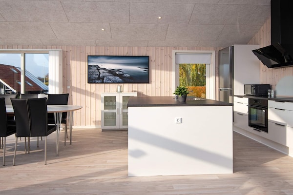 Foto van Luxe strandhuis met spa - Vakantiehuis in Børkop - Indoor