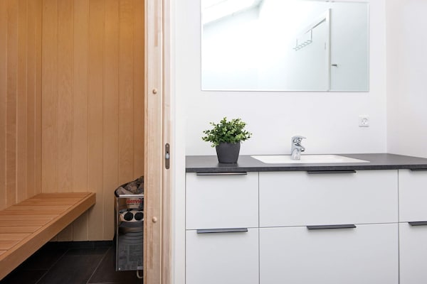 Foto van Luxe strandhuis met spa - Vakantiehuis in Børkop - Indoor