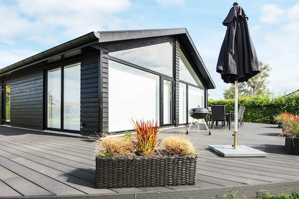 Foto van Luxe strandhuis met spa - Vakantiehuis in Børkop - View