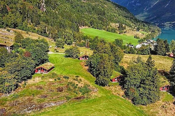Foto van 6 persoons vakantie huis in olden-By Traum - Vakantiehuis in Olden - Outdoor
