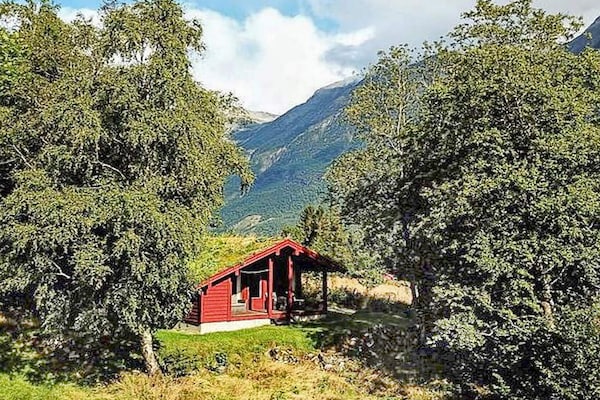 Foto van 6 persoons vakantie huis in olden-By Traum - Vakantiehuis in Olden - Outdoor