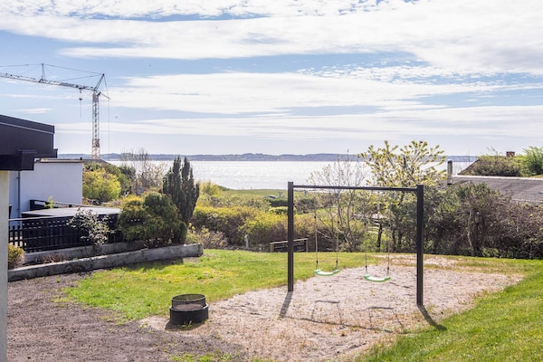 Foto van Gezinsvriendelijk huis aan het strand - Vakantiehuis in Ebeltoft - WaterView