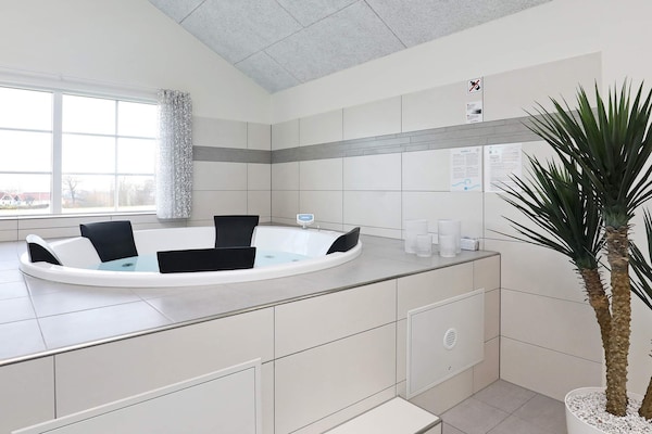 Foto van 26 persoons vakantie huis in Frørup - Vakantiehuis in Frørup - Spa