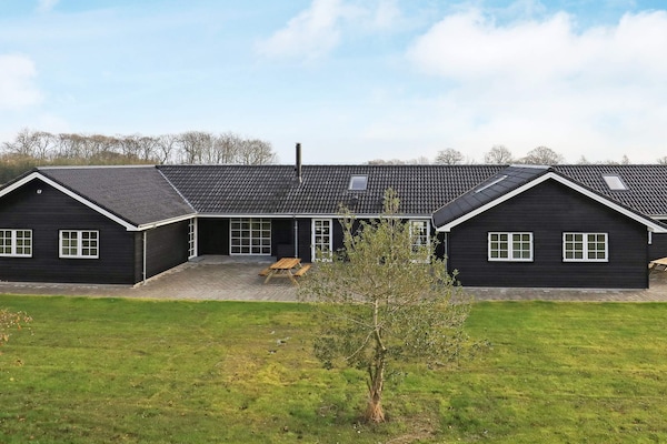 Foto van 26 persoons vakantie huis in Frørup - Vakantiehuis in Frørup - Outdoor