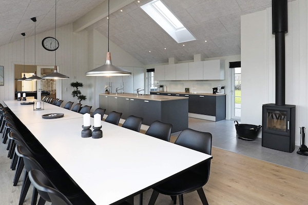 Foto van 26 persoons vakantie huis in Frørup - Vakantiehuis in Frørup - Indoor
