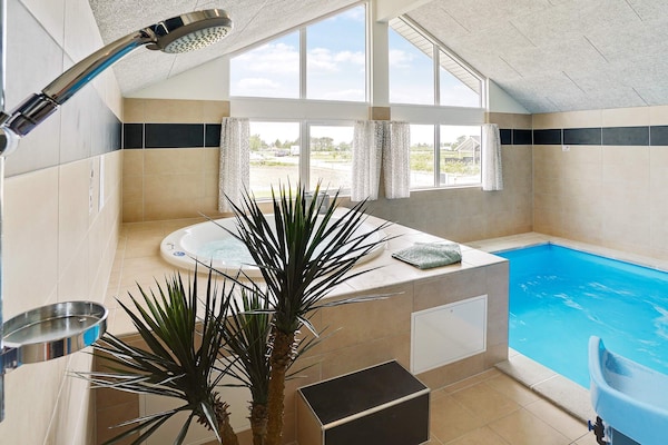 Foto van 18 persoons vakantie huis in Bogense - Vakantiehuis in Bogense - Pool