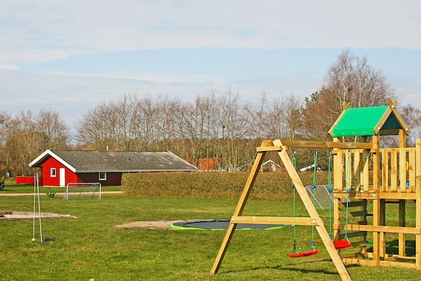 Foto van Luxe vakantieverblijf met zwembad - Vakantiehuis in Nordborg - Untagged