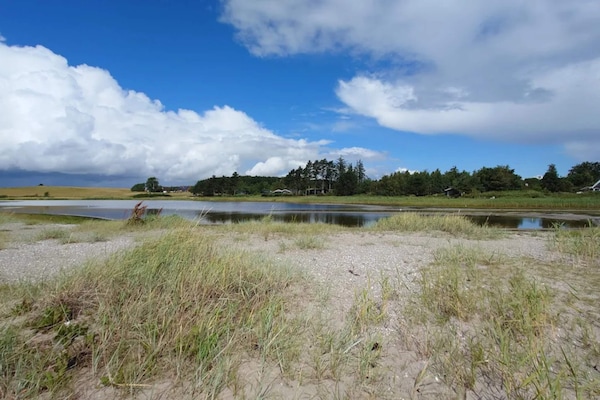 Foto van Rustige oase in Knebel - Vakantiehuis in Knebel - WaterView