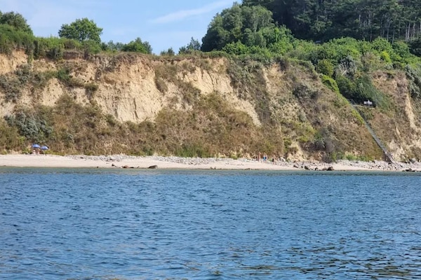 Foto van Rustige oase in Knebel - Vakantiehuis in Knebel - WaterView