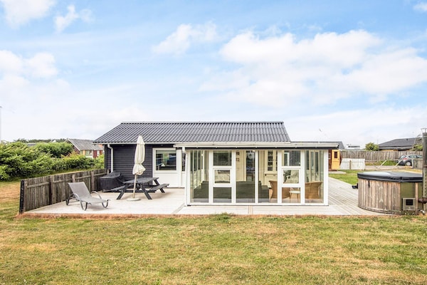Foto van Luxe spa-retraite in Thorsminde - Vakantiehuis in Ulfborg - View