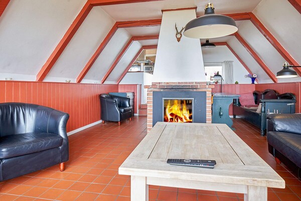 Foto van Luxe retraite aan zee -- By Traum Ferienwohnungen - Vakantiehuis in Aakirkeby - Indoor