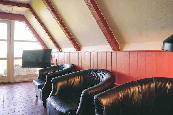 Foto van Luxe retraite aan zee -- By Traum Ferienwohnungen - Vakantiehuis in Aakirkeby - Indoor