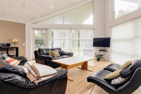 Foto van 10 persoons vakantie huis in Væggerløse-By Traum - Indoor