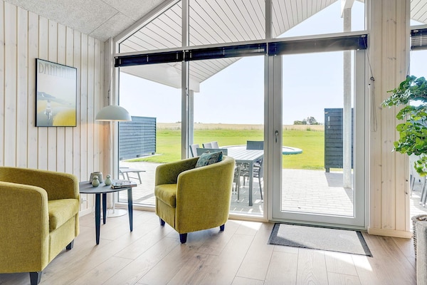 Foto van Luxe retraite voor 18 -- By Traum Ferienwohnungen - Vakantiehuis in Spøttrup - Indoor