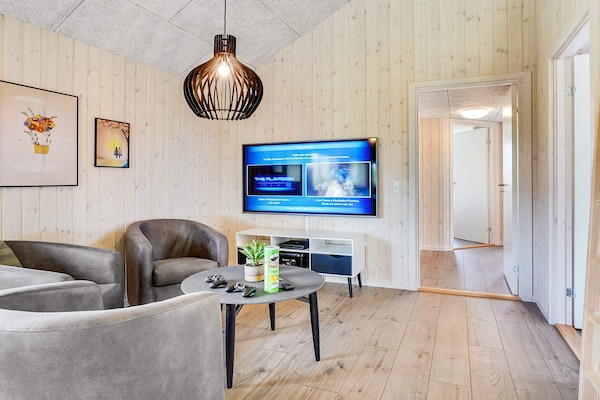 Foto van Luxe retraite voor 18 -- By Traum Ferienwohnungen - Vakantiehuis in Spøttrup - Indoor