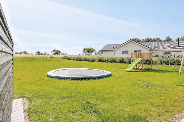 Foto van Luxe retraite voor 18 -- By Traum Ferienwohnungen - Vakantiehuis in Spøttrup - View
