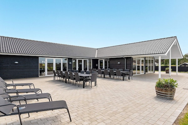 Foto van Luxe verblijf aan de Limfjorden - Vakantiehuis in Spøttrup - View