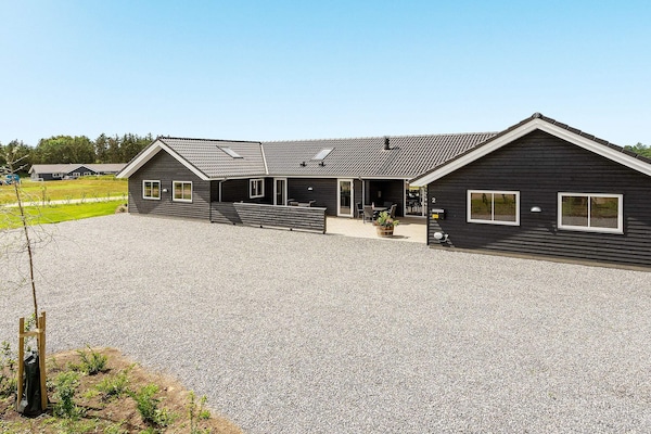 Foto van Luxe verblijf aan de Limfjorden - Vakantiehuis in Spøttrup - View