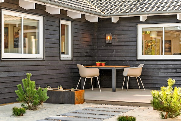 Foto van Luxe vakantieverblijf in Blavand - Vakantiehuis in Blåvand - Outdoor