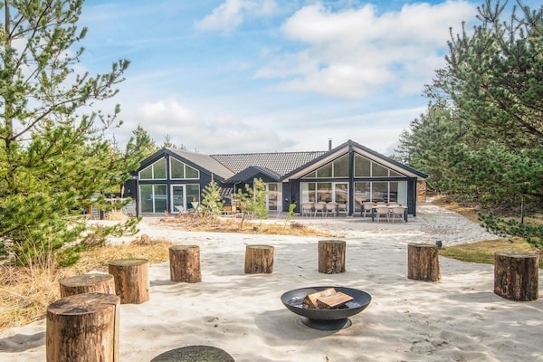 Foto van Luxe vakantieverblijf in Blavand - Vakantiehuis in Blåvand - Outdoor
