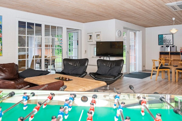Foto van 12 persoons vakantie huis in Ulfborg-By Traum - Vakantiehuis in Ulfborg - Indoor