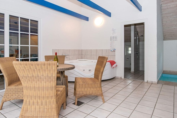 Foto van 12 persoons vakantie huis in Ulfborg-By Traum - Vakantiehuis in Ulfborg - Indoor