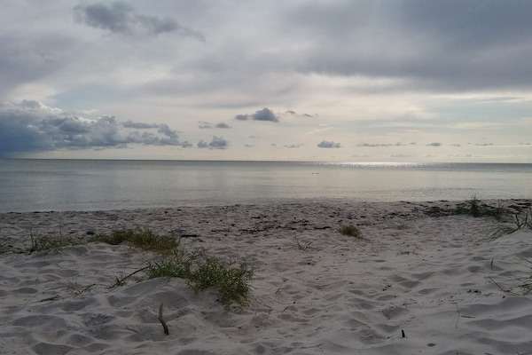 Foto van Modern vakantiehuisje vlakbij het strand - Vakantiehuis in Nexø - WaterView