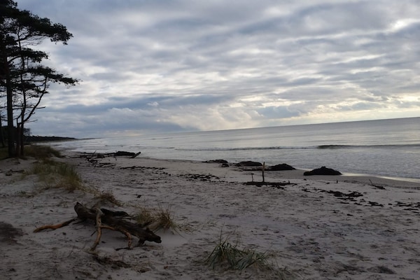 Foto van Modern vakantiehuisje vlakbij het strand - Vakantiehuis in Nexø - WaterView