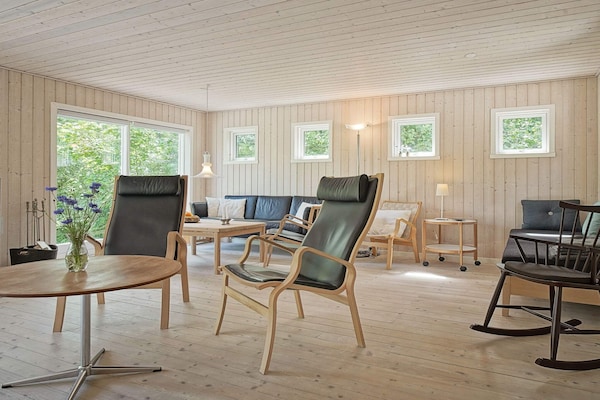 Foto van Modern vakantiehuisje vlakbij het strand - Vakantiehuis in Nexø - Indoor