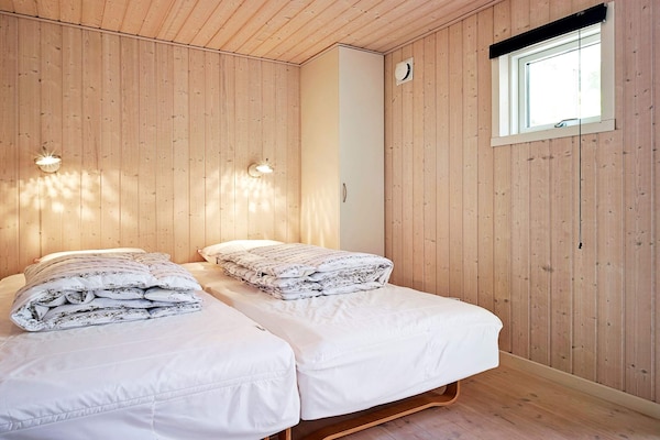 Foto van Modern vakantiehuisje vlakbij het strand - Vakantiehuis in Nexø - Indoor