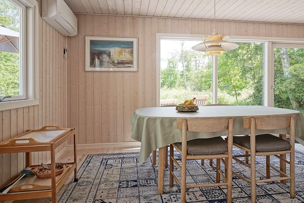Foto van Modern vakantiehuisje vlakbij het strand - Vakantiehuis in Nexø - Indoor