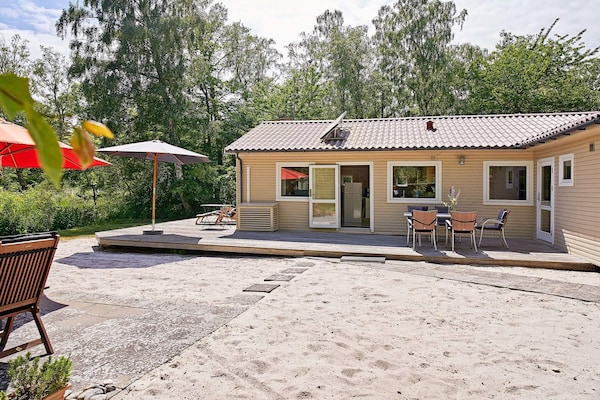 Foto van Modern vakantiehuisje vlakbij het strand - Vakantiehuis in Nexø - View