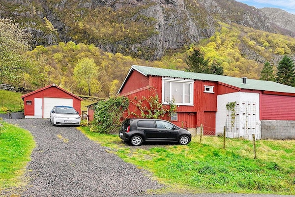 Foto van 6 persoons vakantie huis in MIDSUND-By Traum - Vakantiehuis in Midsund - Outdoor