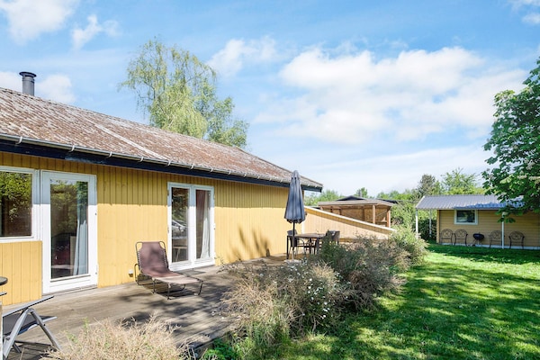 Foto van 6 persoons vakantie huis in Højby-By Traum - Vakantiehuis in Højby - Outdoor