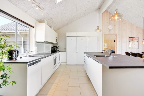 Foto van Luxe strand retraite -- By Traum Ferienwohnungen - Vakantiehuis in Sydals - Indoor