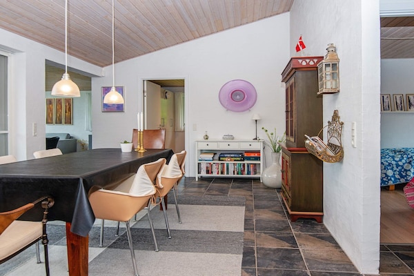 Foto van Gezellige accommodatie aan het strand - Vakantiehuis in Grenaa - Indoor