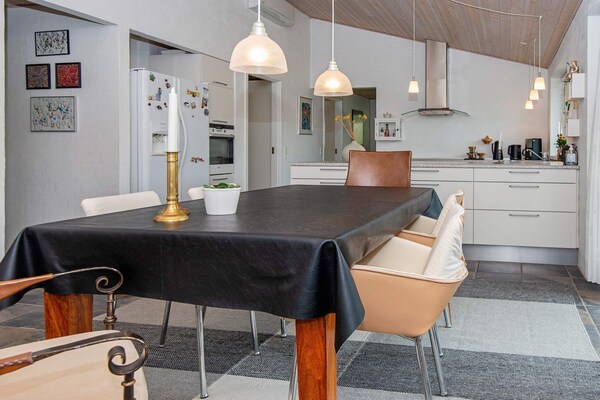 Foto van Gezellige accommodatie aan het strand - Vakantiehuis in Grenaa - Indoor