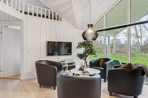 Foto van Luxe retraite in Marielyst -- By Traum Ferienwohnungen - Indoor