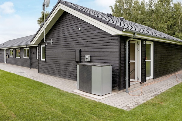 Foto van Luxe retraite in Marielyst -- By Traum Ferienwohnungen - View