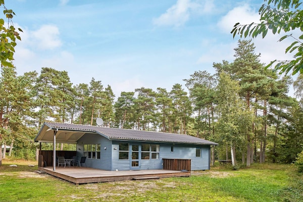 Foto van Helder Strandverblijf -- By Traum Ferienwohnungen - Vakantiehuis in Aakirkeby - View