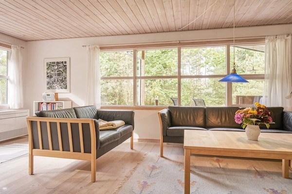 Foto van Helder Strandverblijf -- By Traum Ferienwohnungen - Vakantiehuis in Aakirkeby - Indoor