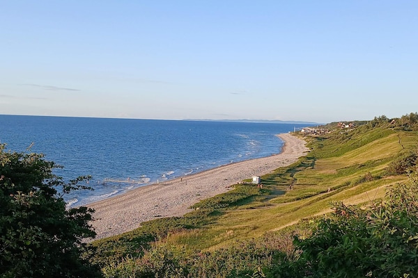 Foto van Luxe villa met zwembad in Vejby - Vakantiehuis in Vejby - WaterView