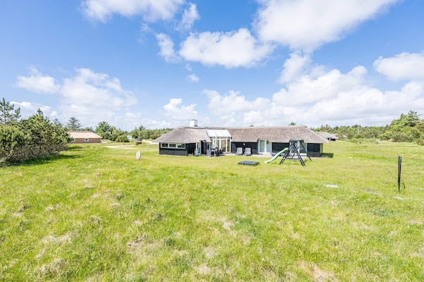 Foto van 6 persoons vakantie huis in Vejers Strand - Vakantiehuis in Vejers Strand - Outdoor