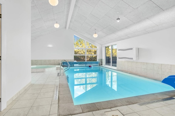 Foto van 26 persoons vakantie huis in Jerup - Vakantiehuis in Jerup - Pool
